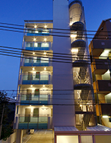 ソレイユ御影　外観（夜）