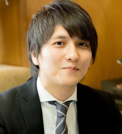 代表取締役　高間 睦正